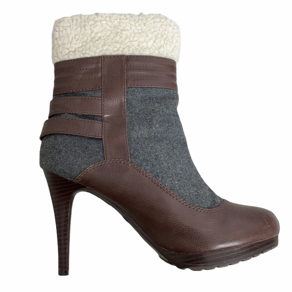 Elle Sherpa Lined Gray Heeled Ankle Boots SZ 9 - Picture 7 of 8